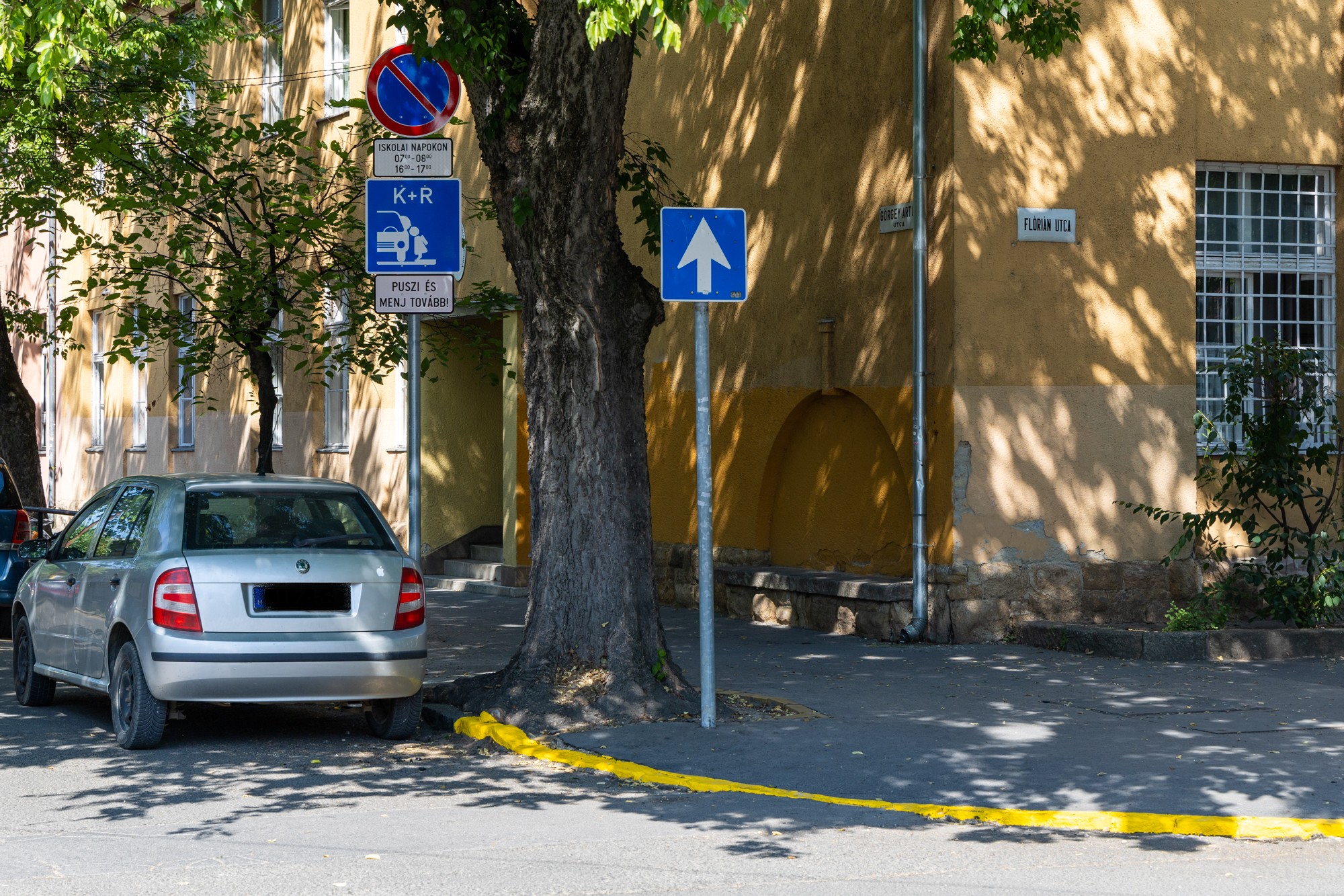 Megoldódhat a Juhász iskola körüli autós probléma